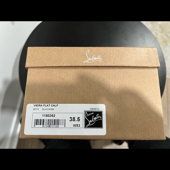 Christian Louboutin Vieira Flat in black size 8.5 - Picture 11 of 11